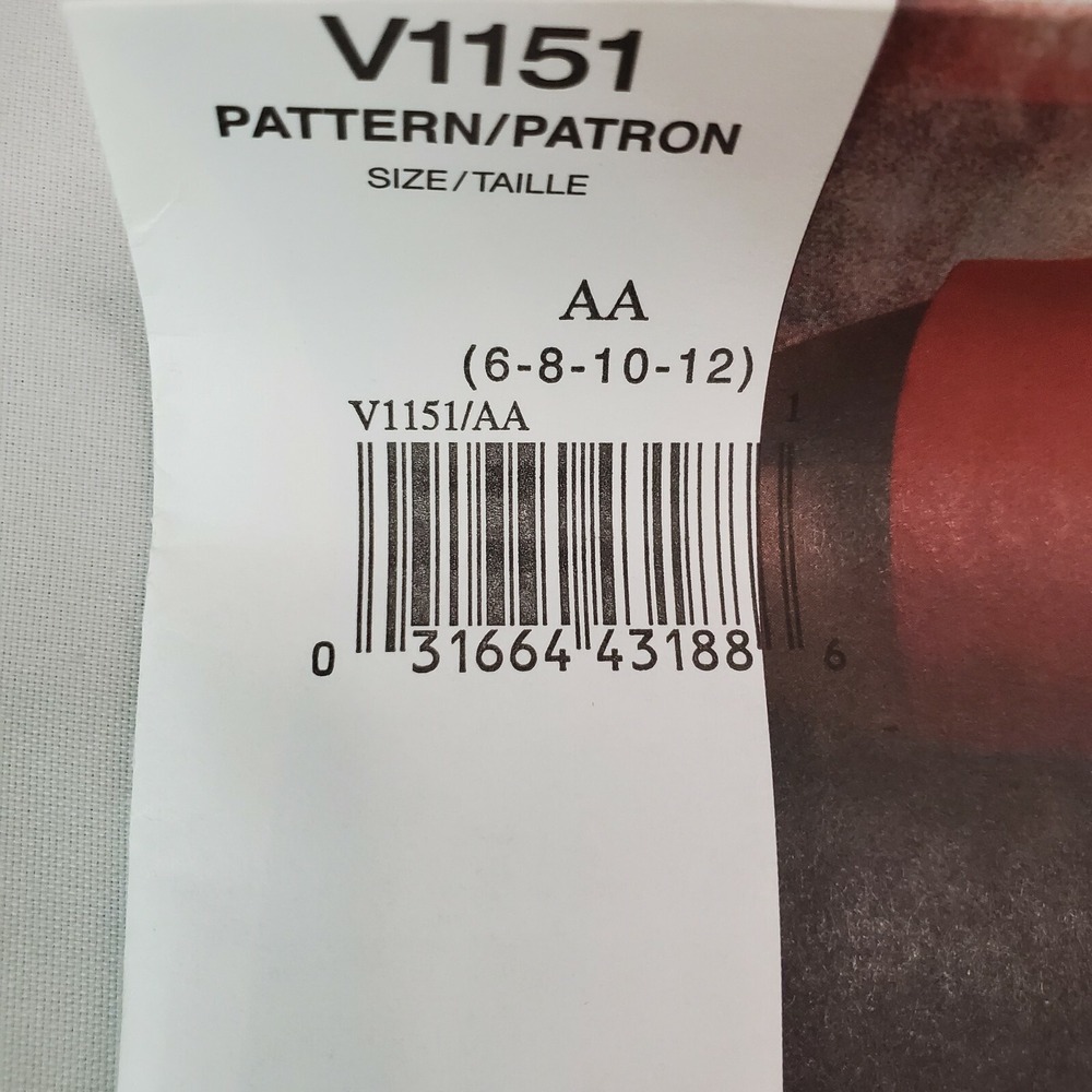 Vogue Sewing Pattern V1151 Cynthia Steffe Misses Dress Uncut Size AA 6-8-10-12 - Picture 4 of 6